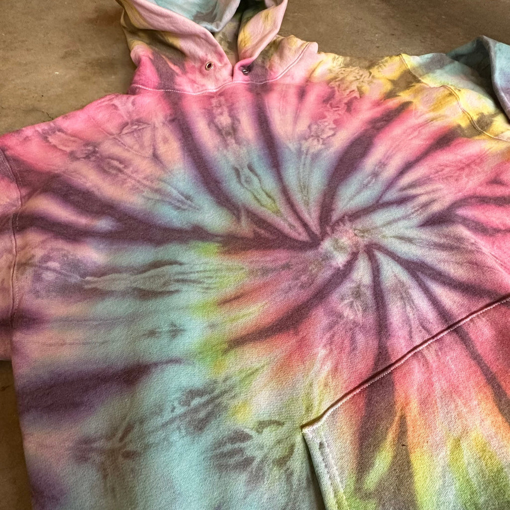 TIE DYE HOODIE