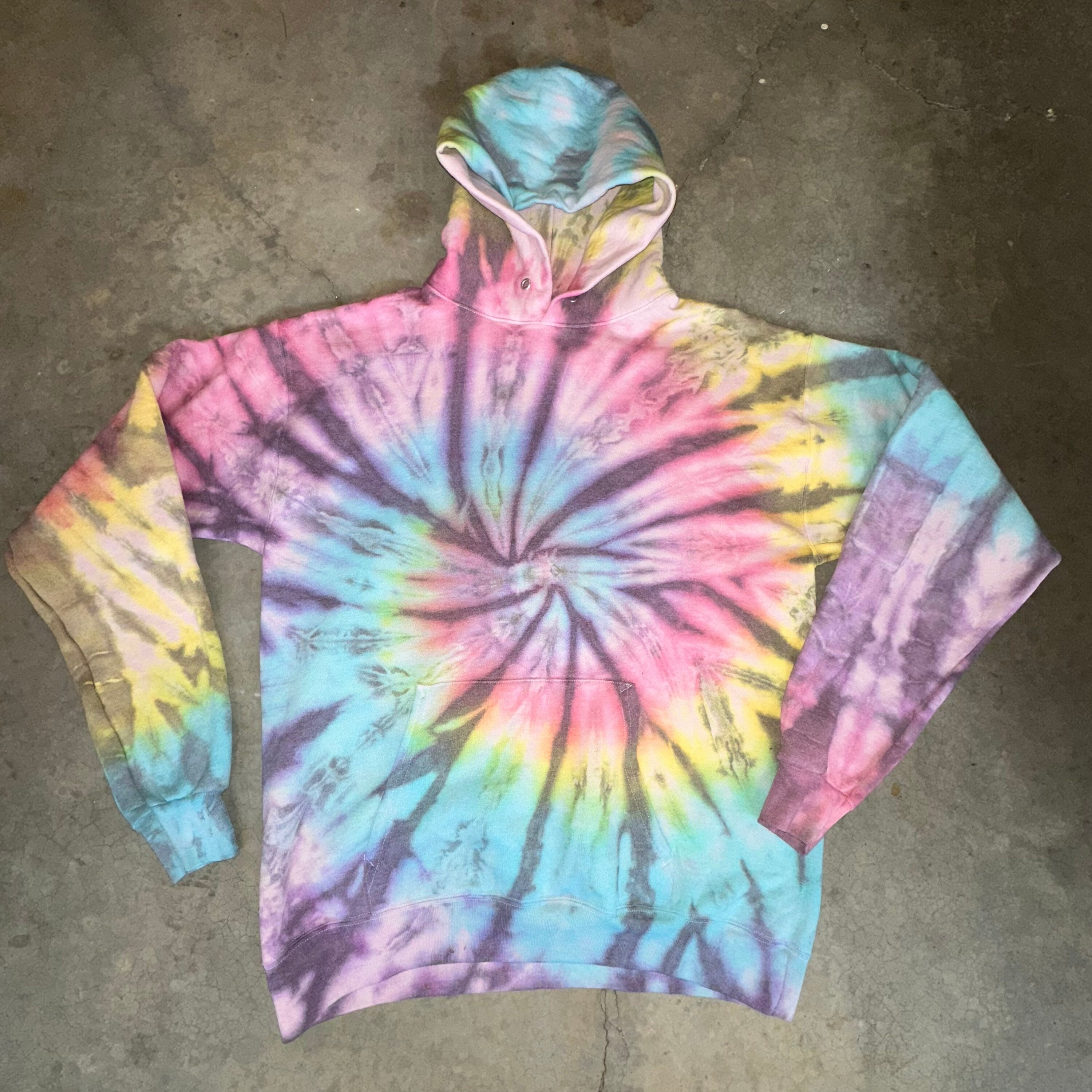 TIE DYE HOODIE
